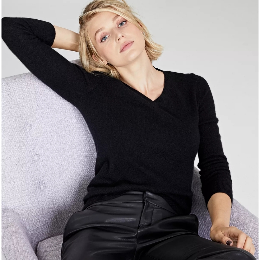 Charter Club 100% Cashmere V-Neck Sweater